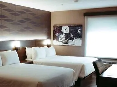 Best Western Plus West Edmonton Hotel