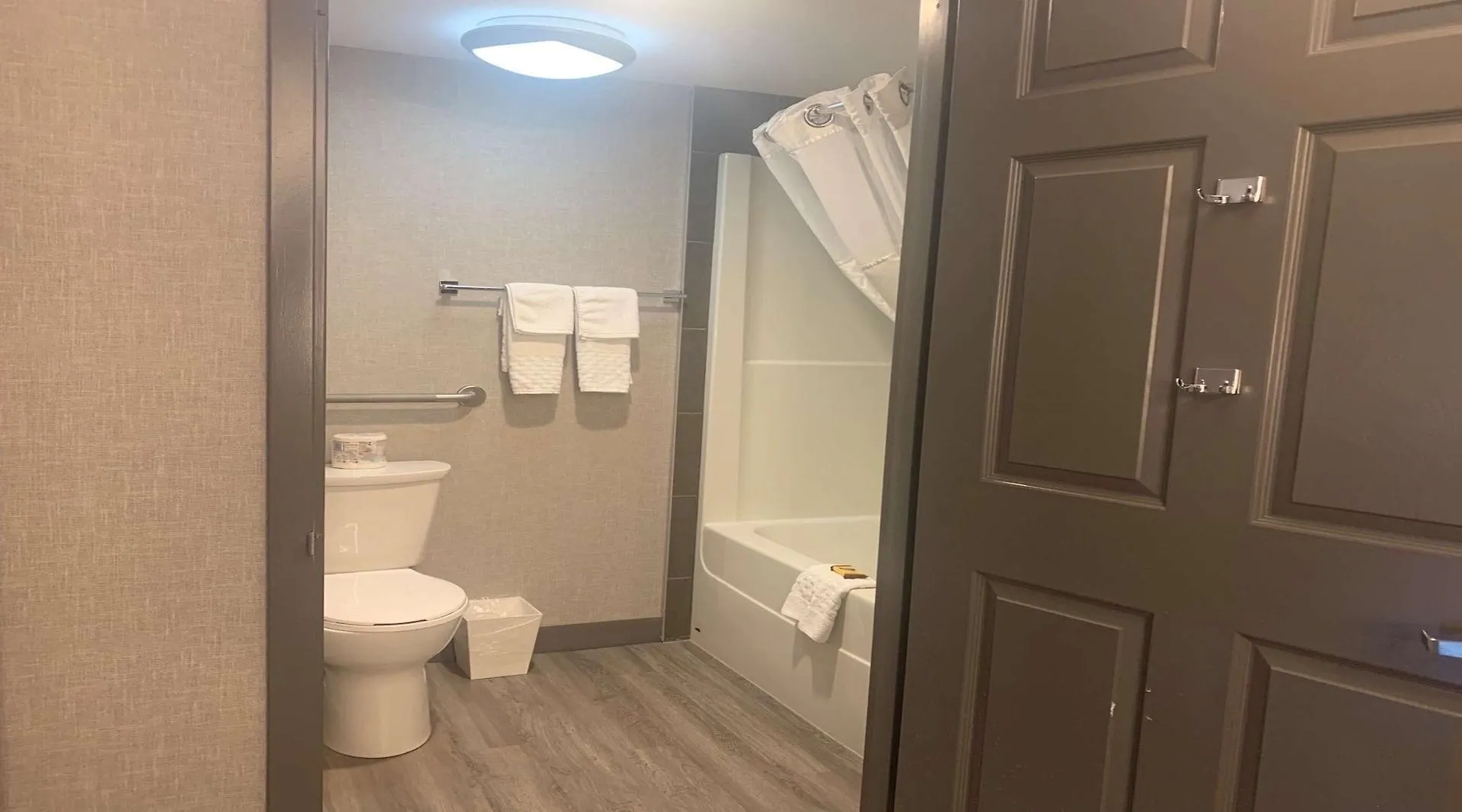 Best Western Plus West Edmonton 3*,  Canada